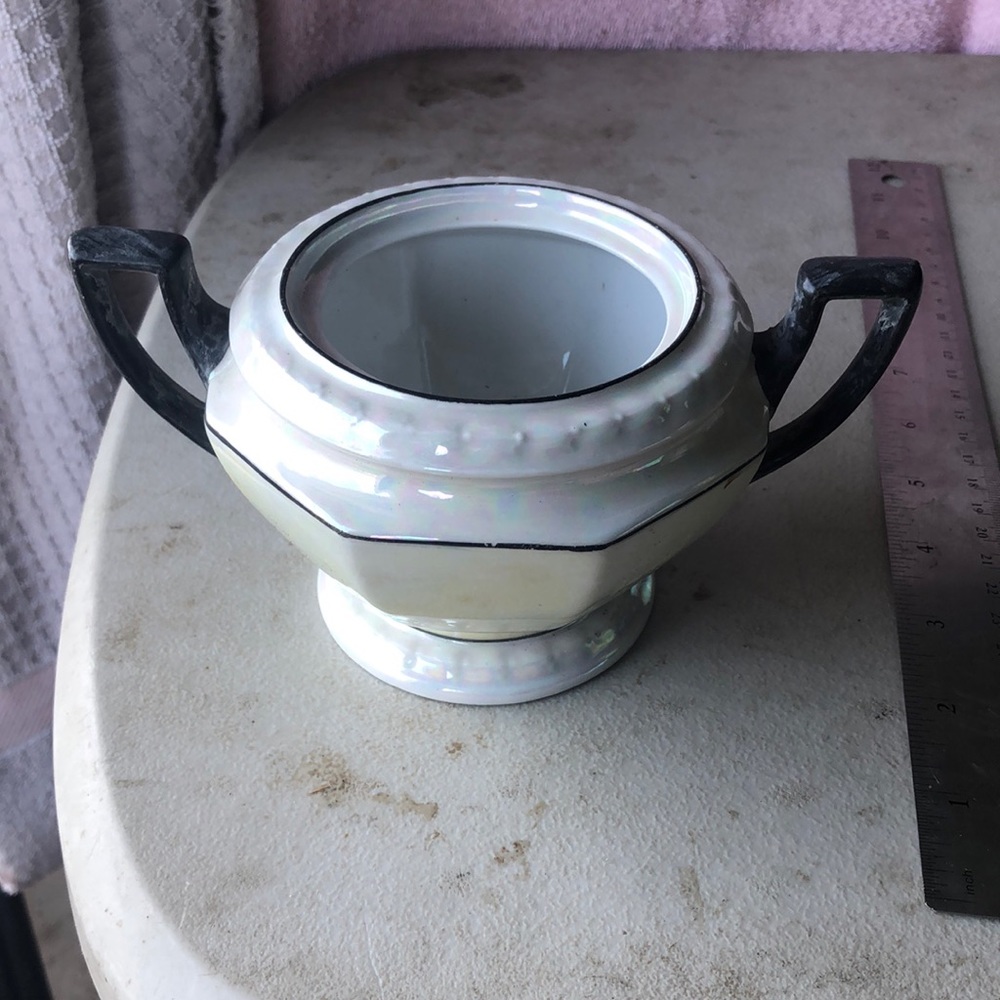 Sugar bowl no lid